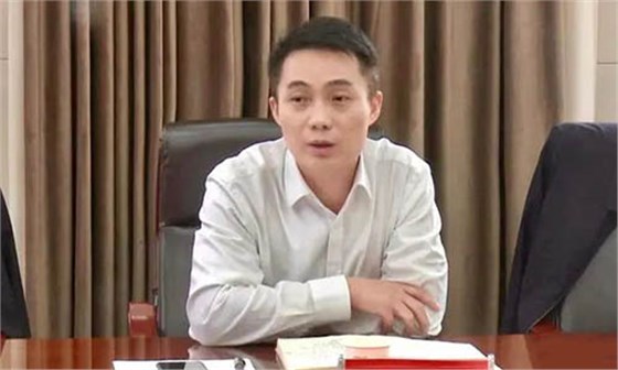 縣委副書記魏翔主持會(huì)議并講話